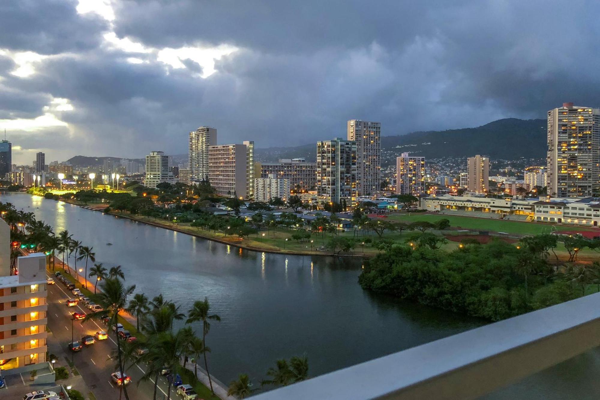 Apartments At Palms Waikiki 호놀룰루 객실 사진